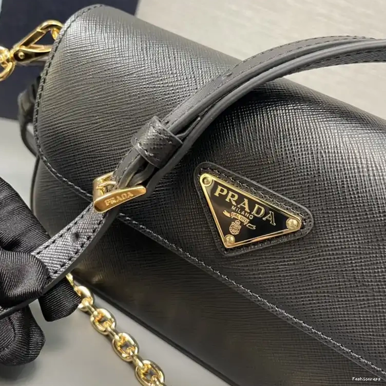 Fashionrepsfam ru 2411YA0027 Bags Prada 0725